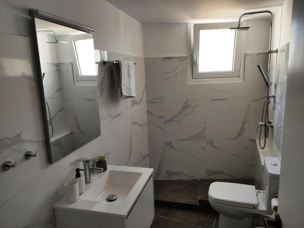 Karavela Street Apartment Preveza Esterno foto